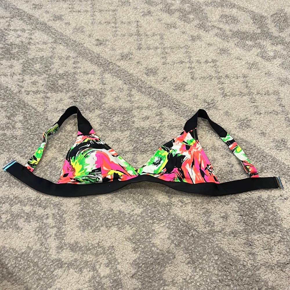 Forever young swim top